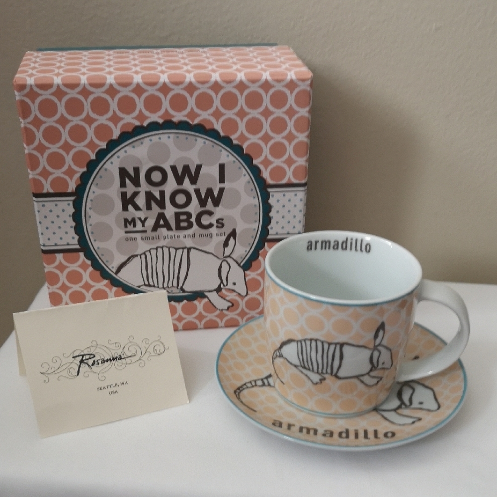 Adorable Armadillo Mug and Plate Set By Rosanna New In Box Never-used Condition